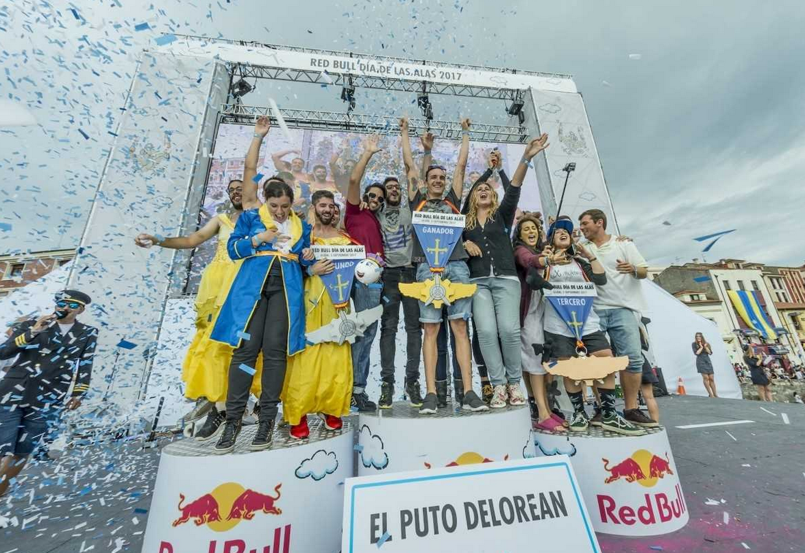 Ganadores del Día de las Alas de RedBull en Gijón Puerto Deportivo de Gijón