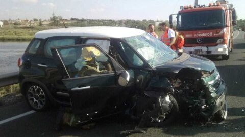 Esta en el que ha quedado uno de los veh&iacute;culos involucrados en el accidente