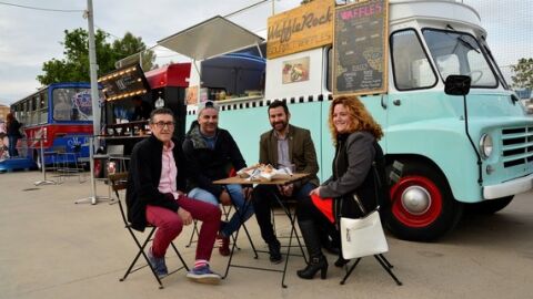 Arriba a Vila-real un foodtrucks com a iniciativa nova en festes Despr&eacute;s de la supressi&oacute; de la fira de la tapa per part de la comissi&oacute; de penyes, per falta de benefici econ&ograve;mic, ara preparen una altra iniciativa gastron&ograve;mica. 