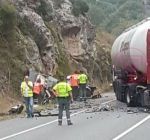 Accidente en la N-I a la altura de la localidad burgalesa de Pancorbo Accidente en la N-I a la altura de la localidad burgalesa de Pancorbo