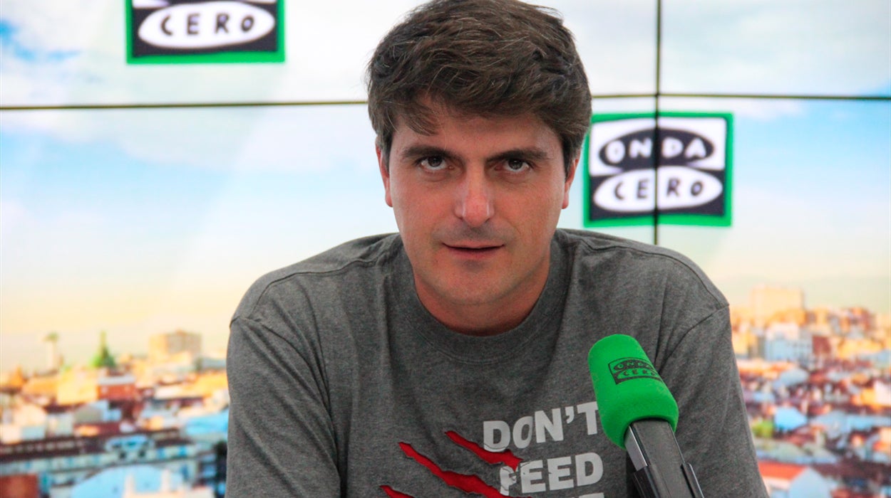 Jorge Morales de Labra: "Es más barato tener un coche eléctrico para la ciudad y alquilar uno de combustión para viajes largos" Jorge Morales de Labra: "Es más barato tener un coche eléctrico para la ciudad y alquilar uno de combustión para viajes largos"