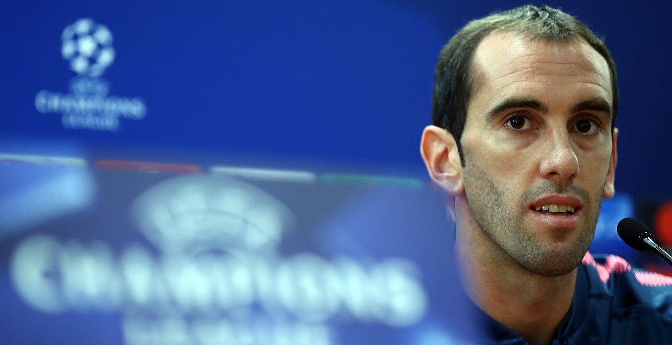 Godín aún no tiene una oferta de renovación del Atlético de Madrid Godín aún no tiene una oferta de renovación del Atlético de Madrid