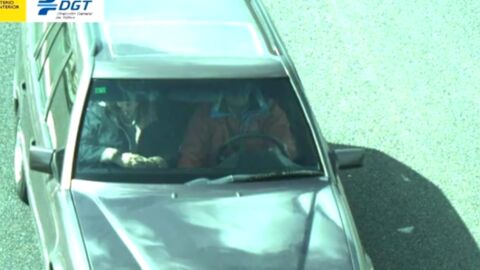  La DGT coloca nuevas c&aacute;maras para vigilar si nos ponemos el cintur&oacute;n de seguridad 