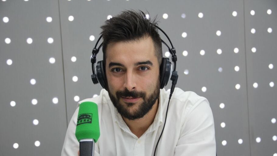 Alberto Pereiro, presentador de La Br&uacute;jula del Deporte.