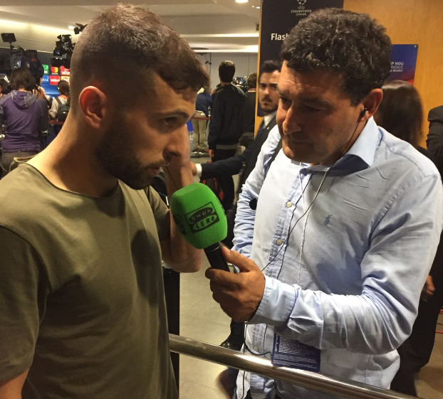 Jordi Alba: "Valverde no se mete en lo que pasa en el vestuario, me recuerda a mi primer año aquí" Jordi Alba: "Valverde no se mete en lo que pasa en el vestuario, me recuerda a mi primer año aquí"