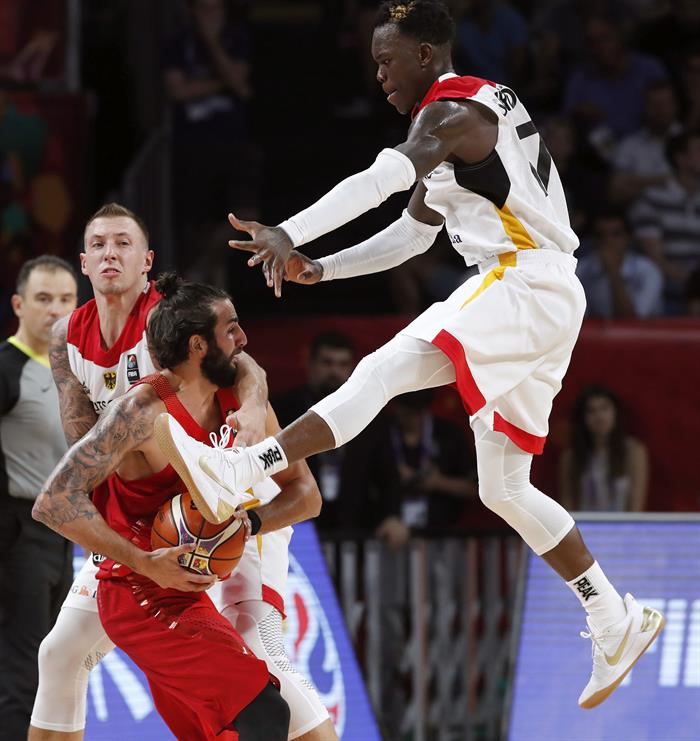 Ricky Rubio: "Sabemos lo que cuesta llegar aquí así que estamos muy contentos" Ricky Rubio: "Sabemos lo que cuesta llegar aquí así que estamos muy contentos"