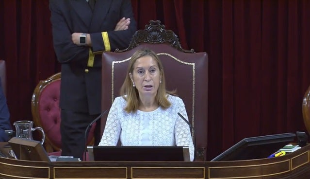 Mesa de redacción: Ana Pastor regaña a los diputados por abusar del móvil Mesa de redacción: Ana Pastor regaña a los diputados por abusar del móvil