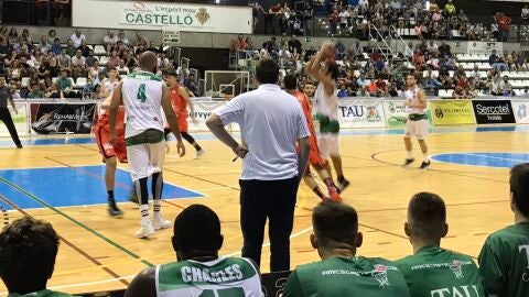 El TAU plant&oacute; cara al Valencia Basquet