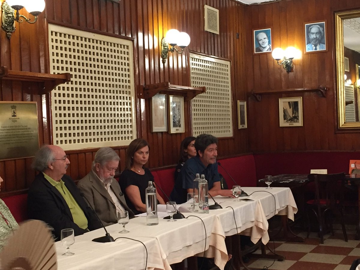 Gijón en la Onda 14/09/2017 con Ana Fierro Gijón en la Onda 14/09/2017 con Ana Fierro