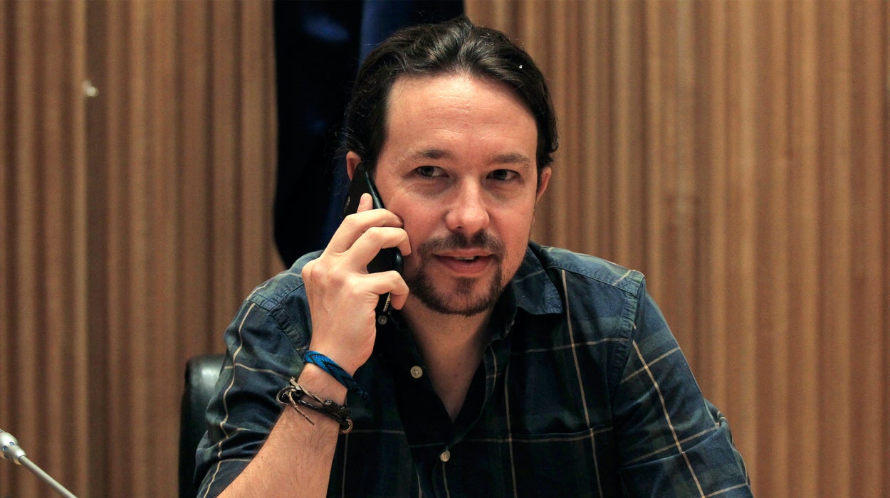 Iglesias alerta a sus diputados de que España va hacia un estado de excepción Iglesias alerta a sus diputados de que España va hacia un estado de excepción