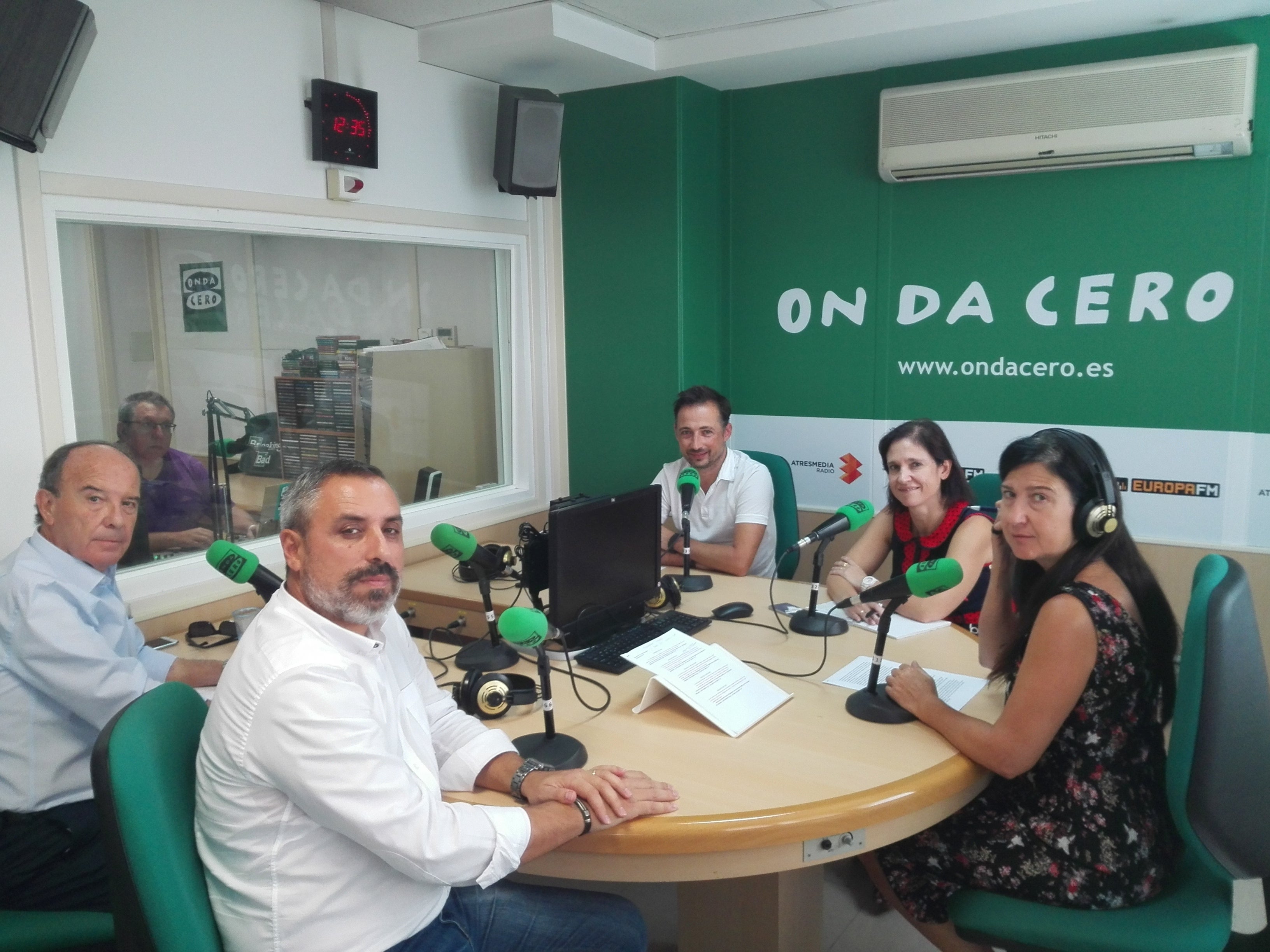 Polémica sobre la bajada de impuestos locales y el futuro del Mercado Central Polémica sobre la bajada de impuestos locales y el futuro del Mercado Central