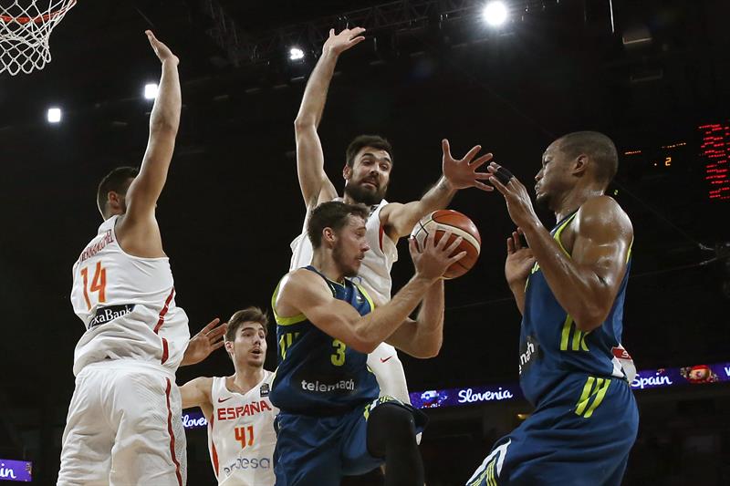 España cae ante Eslovenia y no podrá pelear por el Oro del Eurobasket España cae ante Eslovenia y no podrá pelear por el Oro del Eurobasket