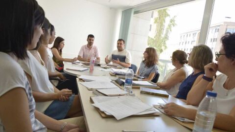 El programa, amb una subvenci&oacute; de 150.000 euros del consell, contempla la formaci&oacute; de 150 usuaris de Servicis Socials en risc d'exclusi&oacute;. 