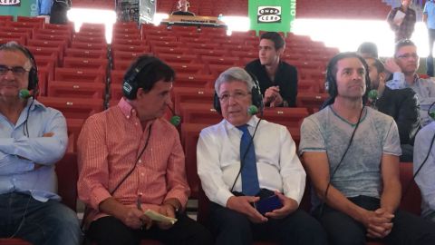 De la Morena estrena el Wanda Metropolitano con Enrique Cerezo.