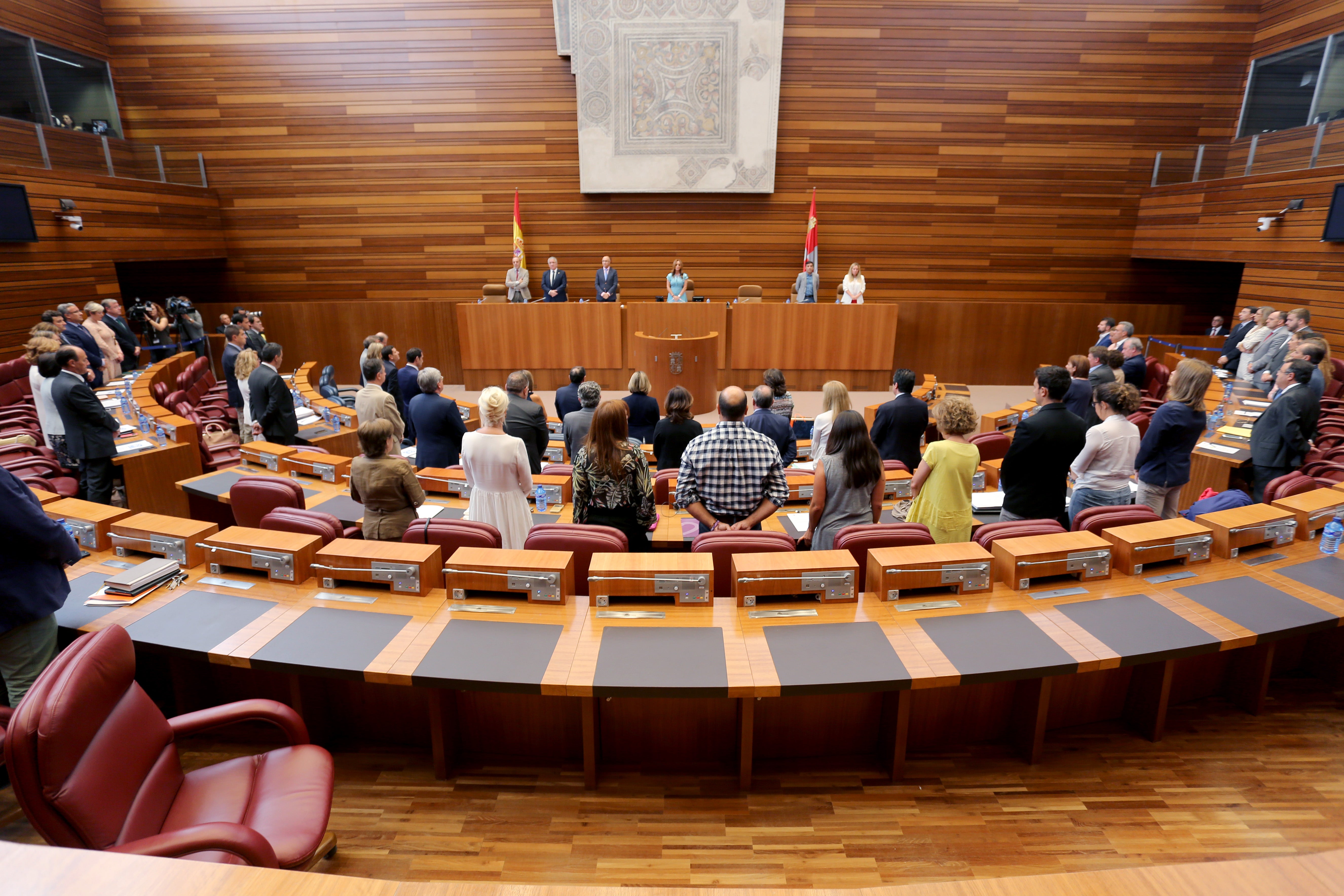 Las Cortes no rechazarán el referéndum Las Cortes no rechazarán el referéndum