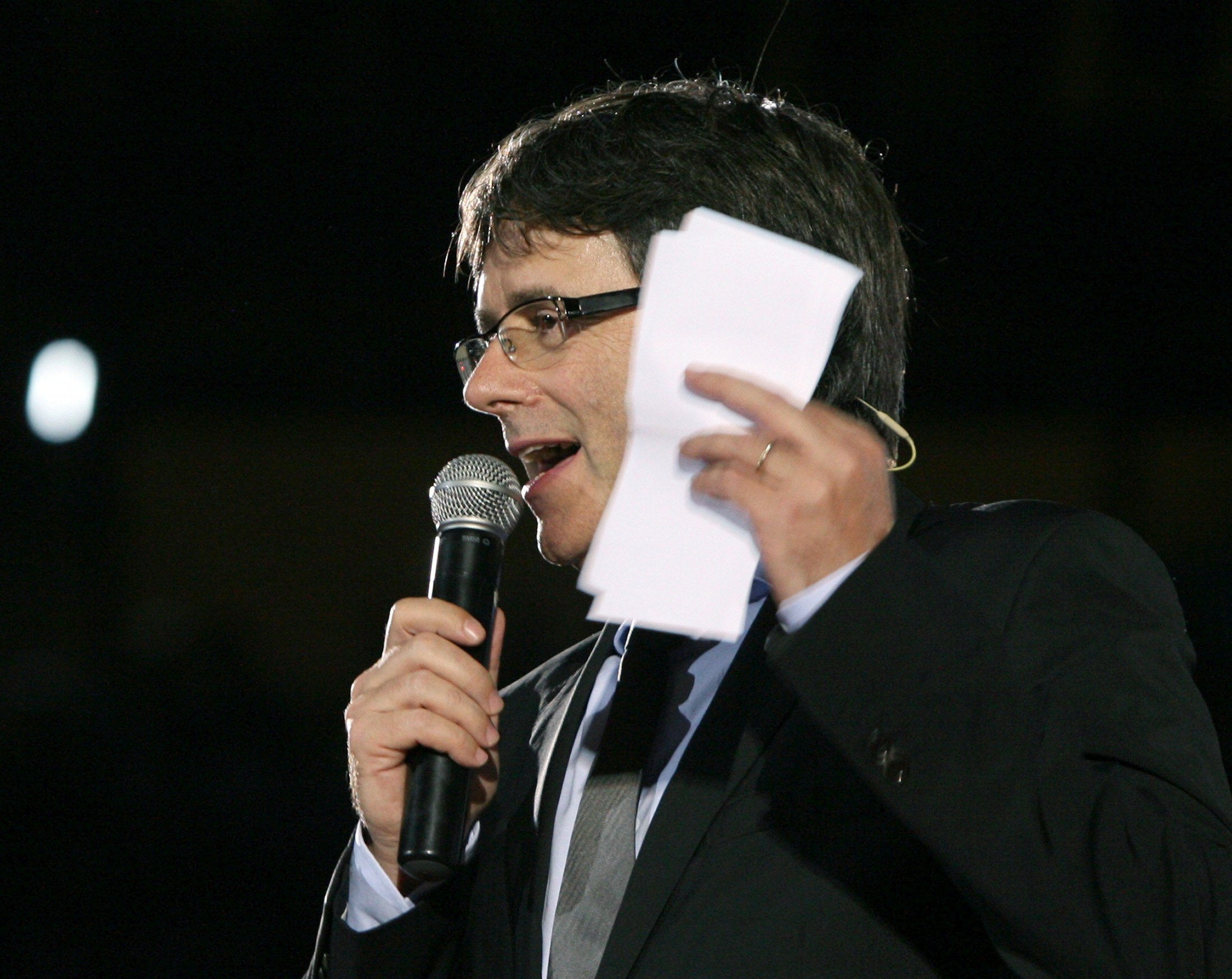 Tertulia: ¿Están los soberanistas teniendo un comportamiento autoritario? Tertulia: ¿Están los soberanistas teniendo un comportamiento autoritario?