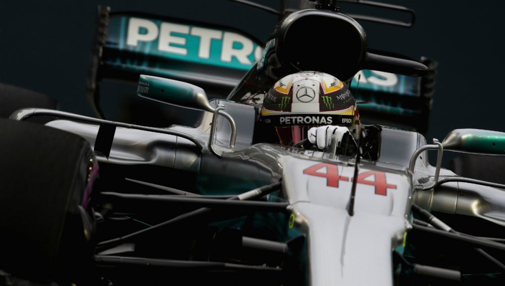 Lewis Hamilton, en su monoplaza