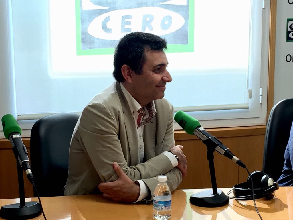 Joan Pere Barret: "Desarrollamos técnicas donde imprimimos la piel con cartuchos de células vivas" Joan Pere Barret: "Desarrollamos técnicas donde imprimimos la piel con cartuchos de células vivas"