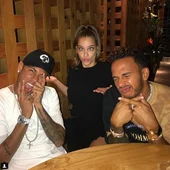Neymar, de fiesta con Hamilton Neymar, de fiesta con Hamilton