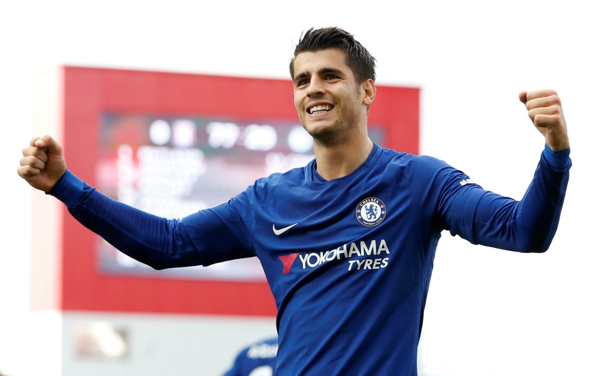 Álvaro Morata: "Tengo buena relación con Mourinho, de vez en cuando me manda mensajes y me envía alguna broma" Álvaro Morata: "Tengo buena relación con Mourinho, de vez en cuando me manda mensajes y me envía alguna broma"