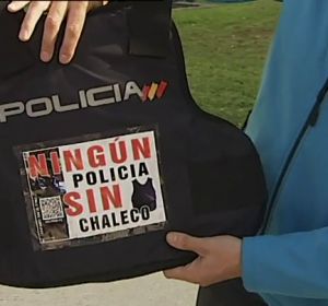 Los cuerpos de seguridad denuncian la escasez de chalecos antibalas Los cuerpos de seguridad denuncian la escasez de chalecos antibalas