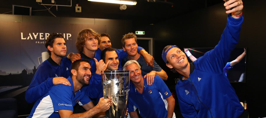 Los jugadores del equipo Europa celebran su triunfo en la Laver Cup Los jugadores del equipo Europa celebran su triunfo en la Laver Cup