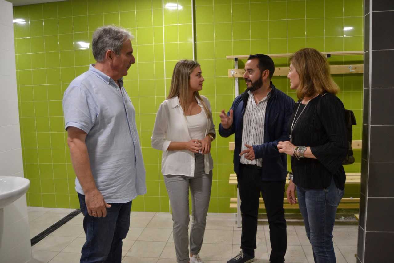 El Ayuntamiento de la Vall d’Uixó inaugura la remodelación de los Campos de Fútbol de La Moleta El Ayuntamiento de la Vall d’Uixó inaugura la remodelación de los Campos de Fútbol de La Moleta