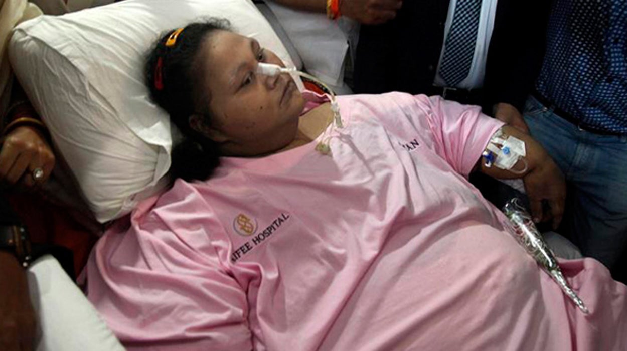 Muere la egipcia que llegó a pesar 500 kilos Muere la egipcia que llegó a pesar 500 kilos