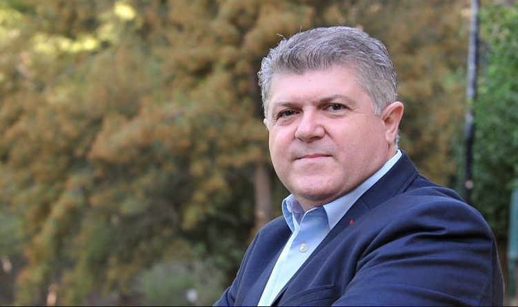 José Velez: "Estoy convencido de que los militantes entenderán que el PSRM-PSOE necesita un cambio profundo" José Velez: "Estoy convencido de que los militantes entenderán que el PSRM-PSOE necesita un cambio profundo"