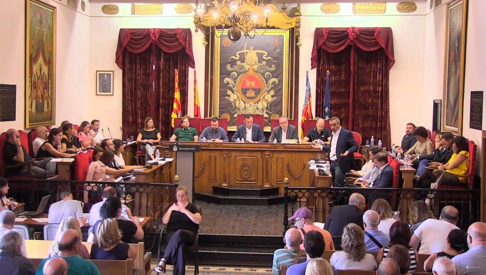 Momento del Pleno Municipal de septiembre en Elche