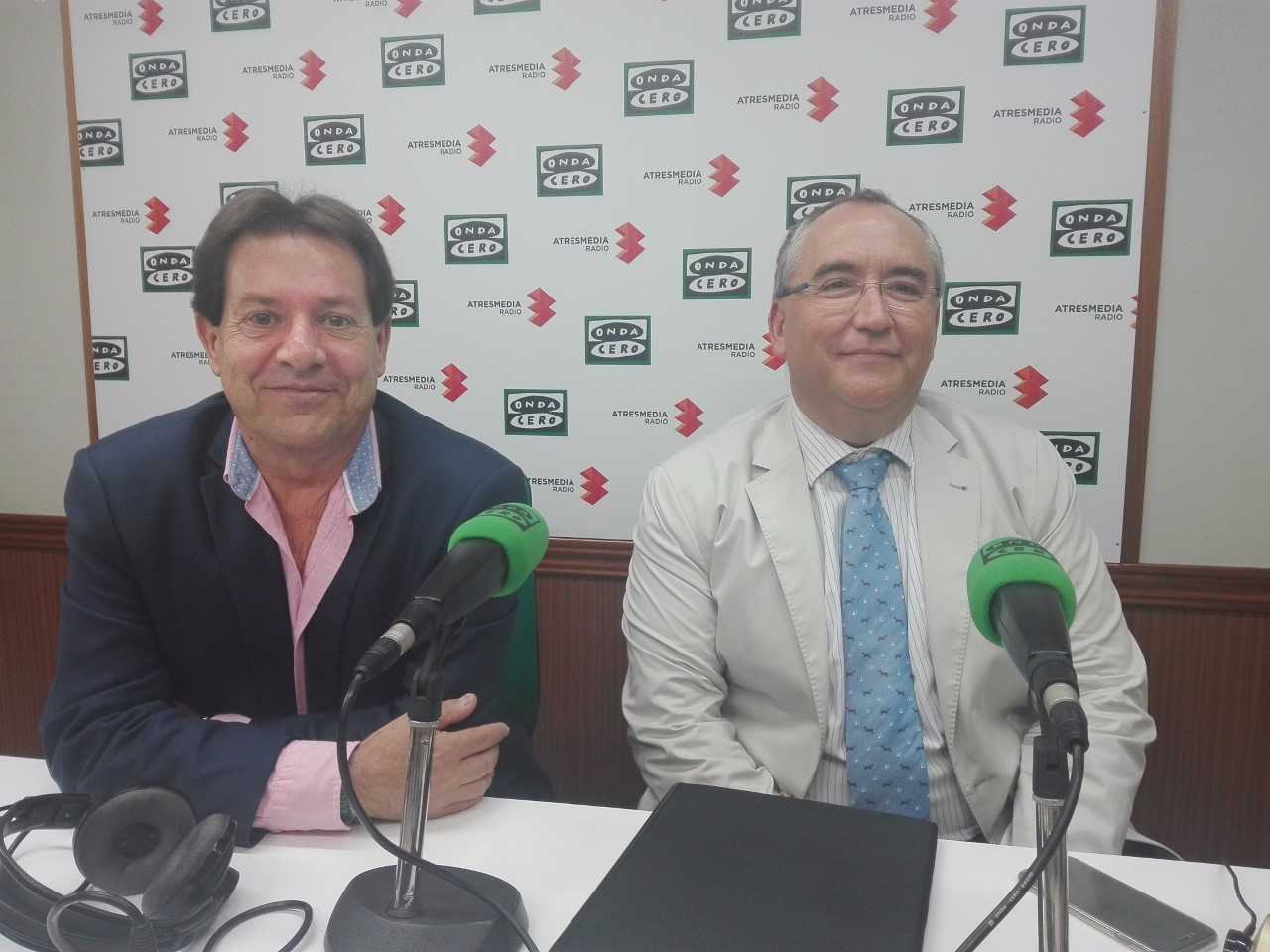 El Presidente de los Empresarios de Ciudad Real asegura en Onda Cero que se mantenga el IBI diferenciado para los grandes negocios en Ciudad Real, no beneficia a la implantación de nuevas empresas en la capital El Presidente de los Empresarios de Ciudad Real asegura en Onda Cero que se mantenga el IBI diferenciado para los grandes negocios en Ciudad Real, no beneficia a la implantación de nuevas empresas en la capital