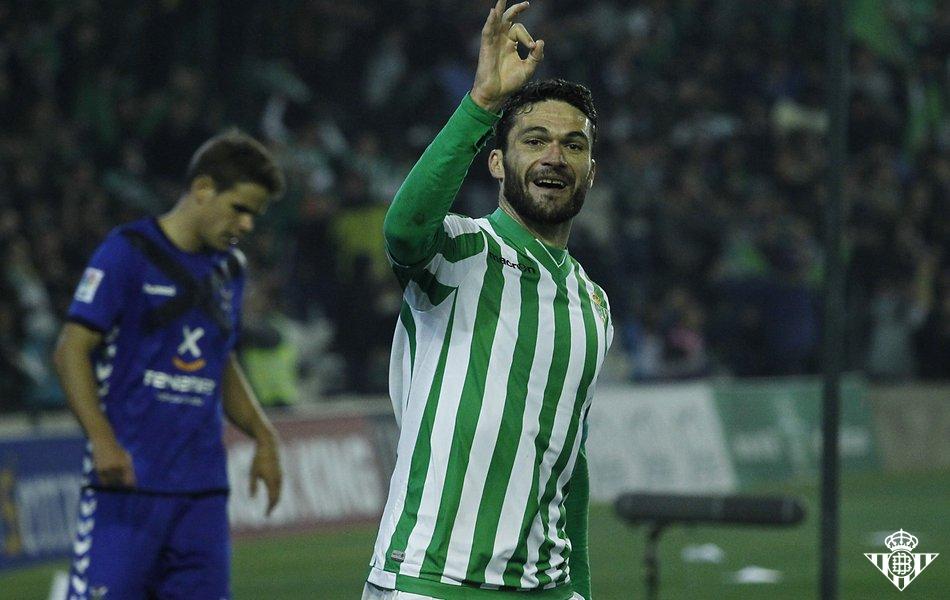 El Elche negocia el cobro de los 458.000€ pendientes de Jorge Molina El Elche negocia el cobro de los 458.000€ pendientes de Jorge Molina