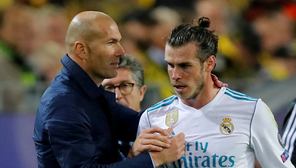 Zidane felicita a Gareth Bale por el esfuerzo