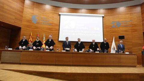 Acto de apertura del curso 2017-2018 en la UMH
