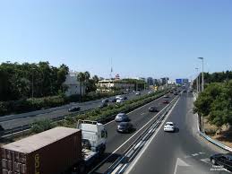 Dos muertos al precipitarse un coche en la autovía A-7 Dos muertos al precipitarse un coche en la autovía A-7
