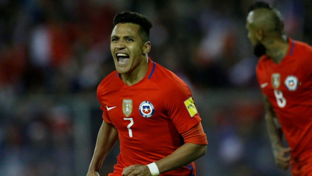 Alexis Sánchez celebra un gol