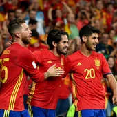Isco celebra un gol con Asensio y con Ramos Isco celebra un gol con Asensio y con Ramos