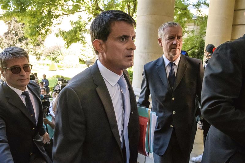 Valls pide una solución "pactada" en Cataluña para evitar que se rompa Europa Valls pide una solución "pactada" en Cataluña para evitar que se rompa Europa