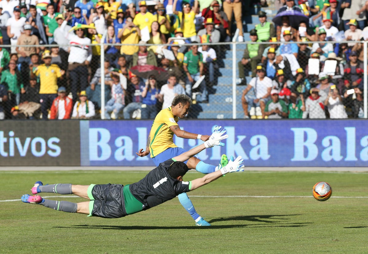 Brasil se topa con Lampe y empata contra Bolivia en La Paz Brasil se topa con Lampe y empata contra Bolivia en La Paz