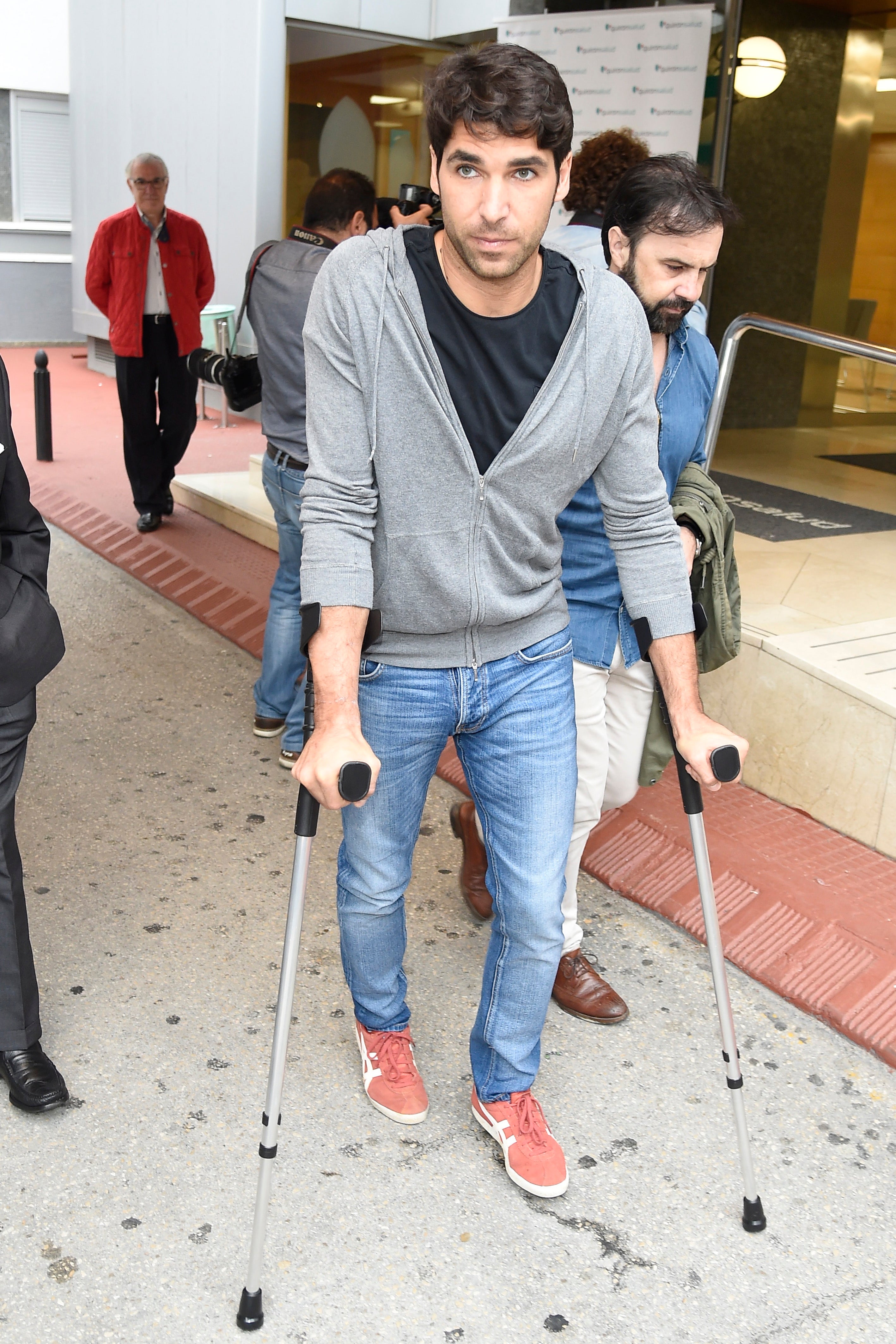 Cayetano Rivera: "Los que me han deseado la muerte me hacen sentirme más fuerte" Cayetano Rivera: "Los que me han deseado la muerte me hacen sentirme más fuerte"