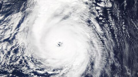 Instant&aacute;nea de la NASA del hurac&aacute;n Ophelia