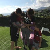 Messi, Antonella y sus dos hijos