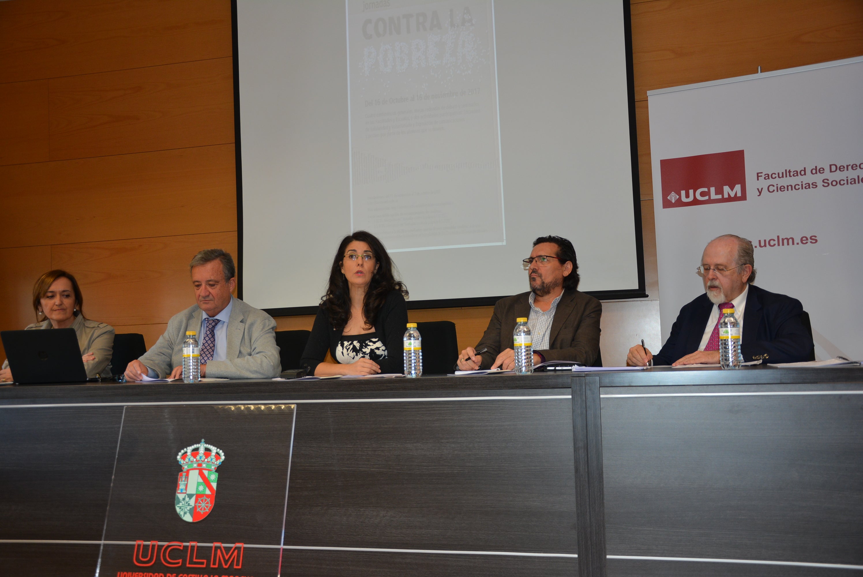 Todos los centros del Campus de Ciudad Real se unen contra la pobreza Todos los centros del Campus de Ciudad Real se unen contra la pobreza