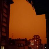 Así estaba el cielo a las 9.00 horas en Gijón