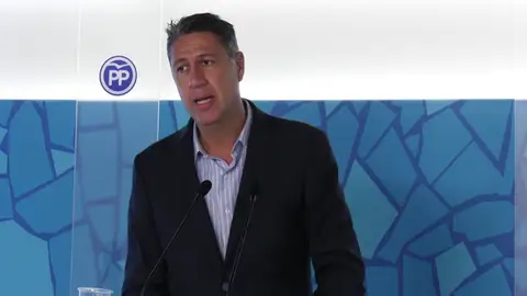 Albiol cree que el 155 abriría las ventanas de la Generalitat para "descontaminar el ambiente de esta administración" Albiol cree que el 155 abriría las ventanas de la Generalitat para "descontaminar el ambiente de esta administración"