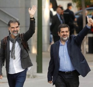 Jordi Cuixart, líder de Òmnium Cultural, y Jordi Sànchez, dirigente de la ANC, en una imagen de archivo. Jordi Cuixart, líder de Òmnium Cultural, y Jordi Sànchez, dirigente de la ANC, en una imagen de archivo.