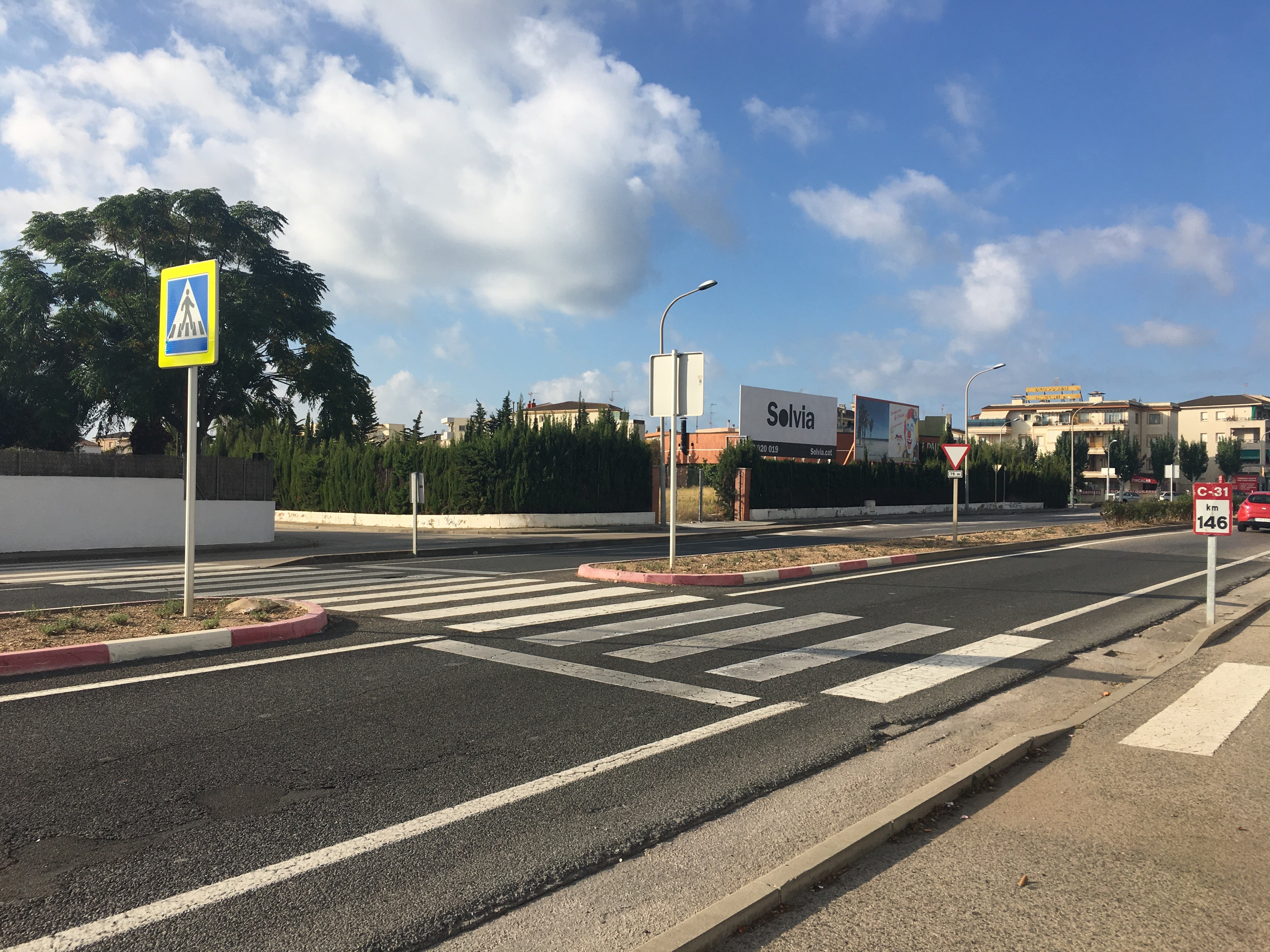 Muere un joven arrollado por un vehículo que se dio a la fuga en Ávila Muere un joven arrollado por un vehículo que se dio a la fuga en Ávila