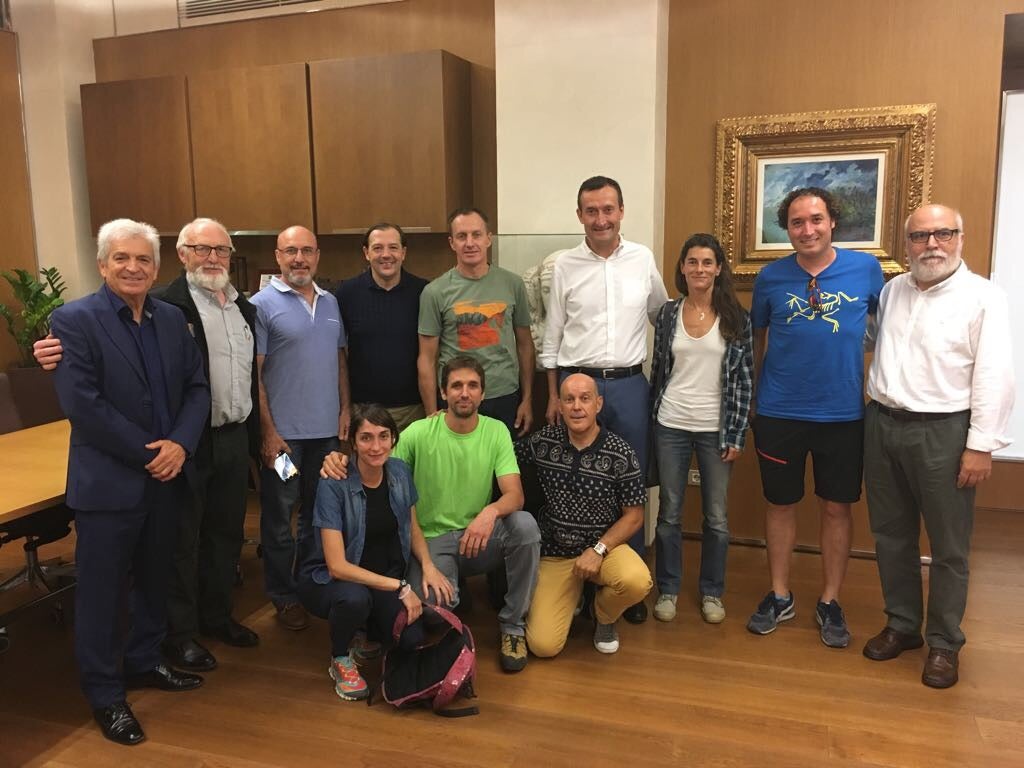 Denis Urubko, recibido por en el Ayuntamiento de Elche Denis Urubko, recibido por en el Ayuntamiento de Elche