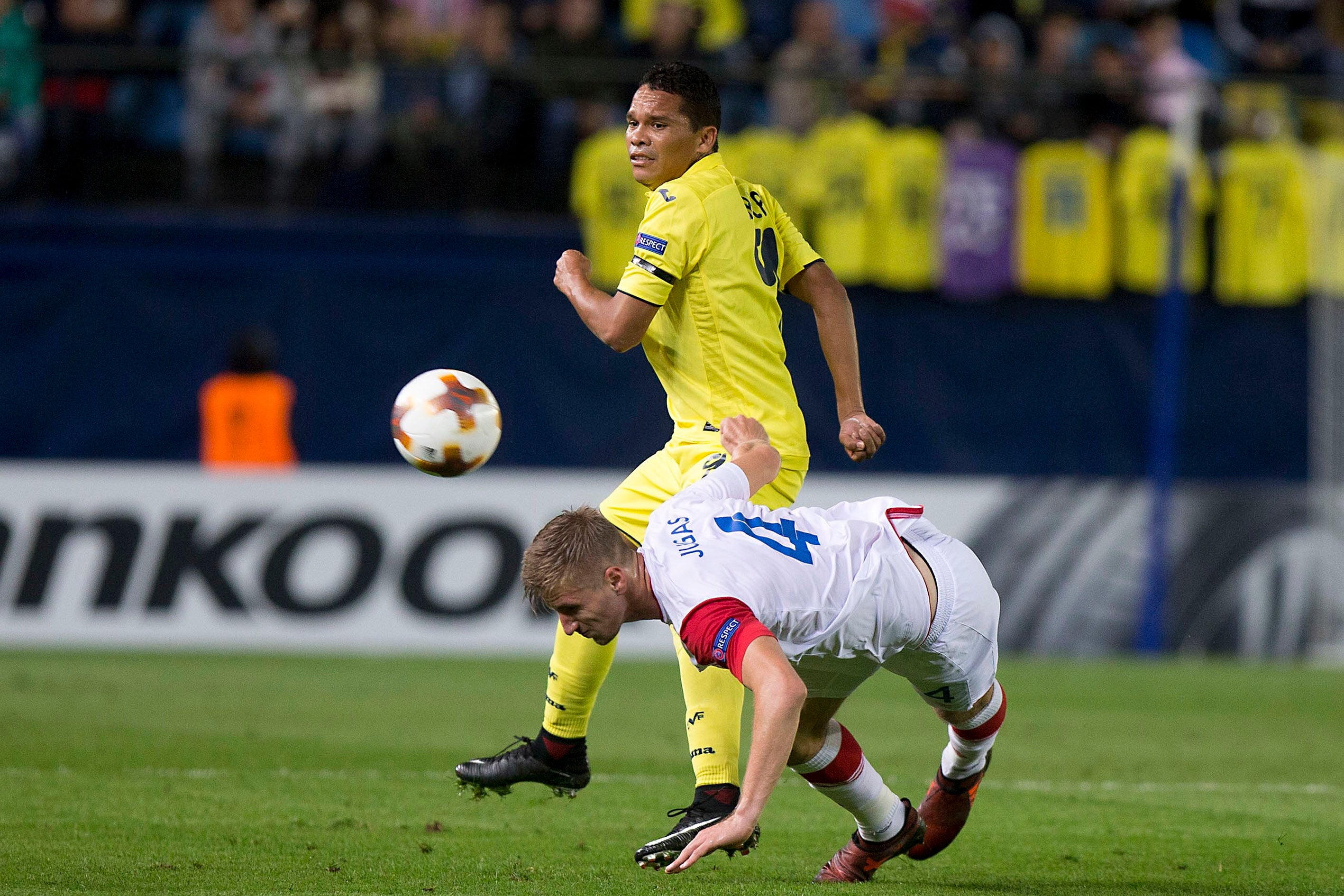 El Villarreal rescata un punto y deja el grupo muy igualado El Villarreal rescata un punto y deja el grupo muy igualado