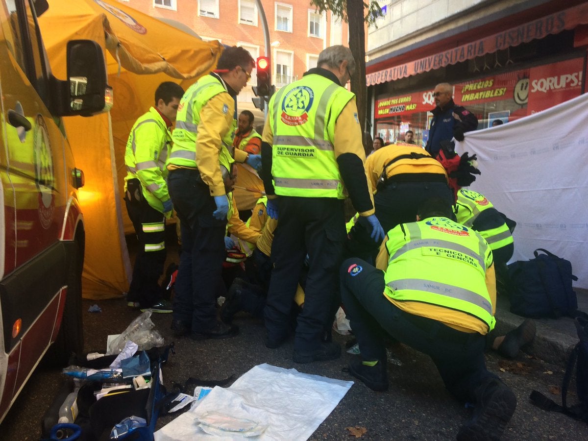 Muere una mujer de 83 años atropellada por un autobús de la EMT en Madrid Muere una mujer de 83 años atropellada por un autobús de la EMT en Madrid